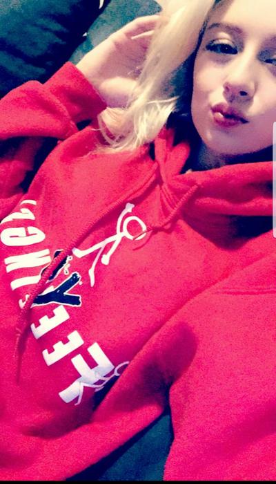 Supporter wearing FYF merch