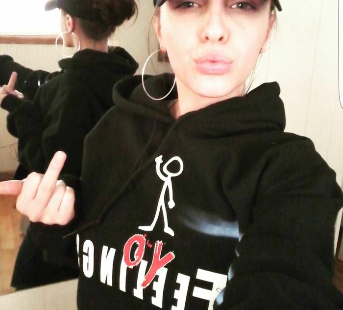 FYF supporter selfie