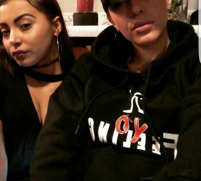 FYF supporter selfie