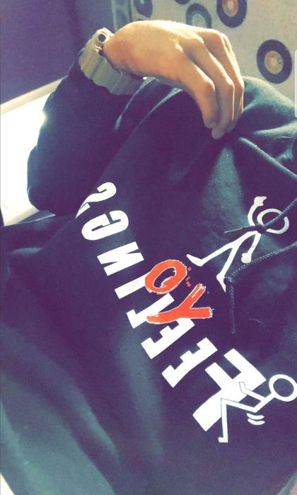 FYF supporter selfie