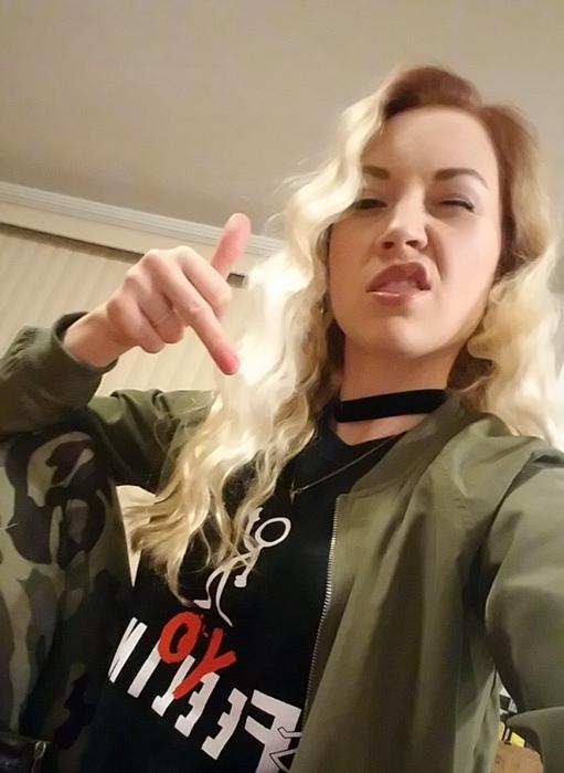 FYF supporter selfie
